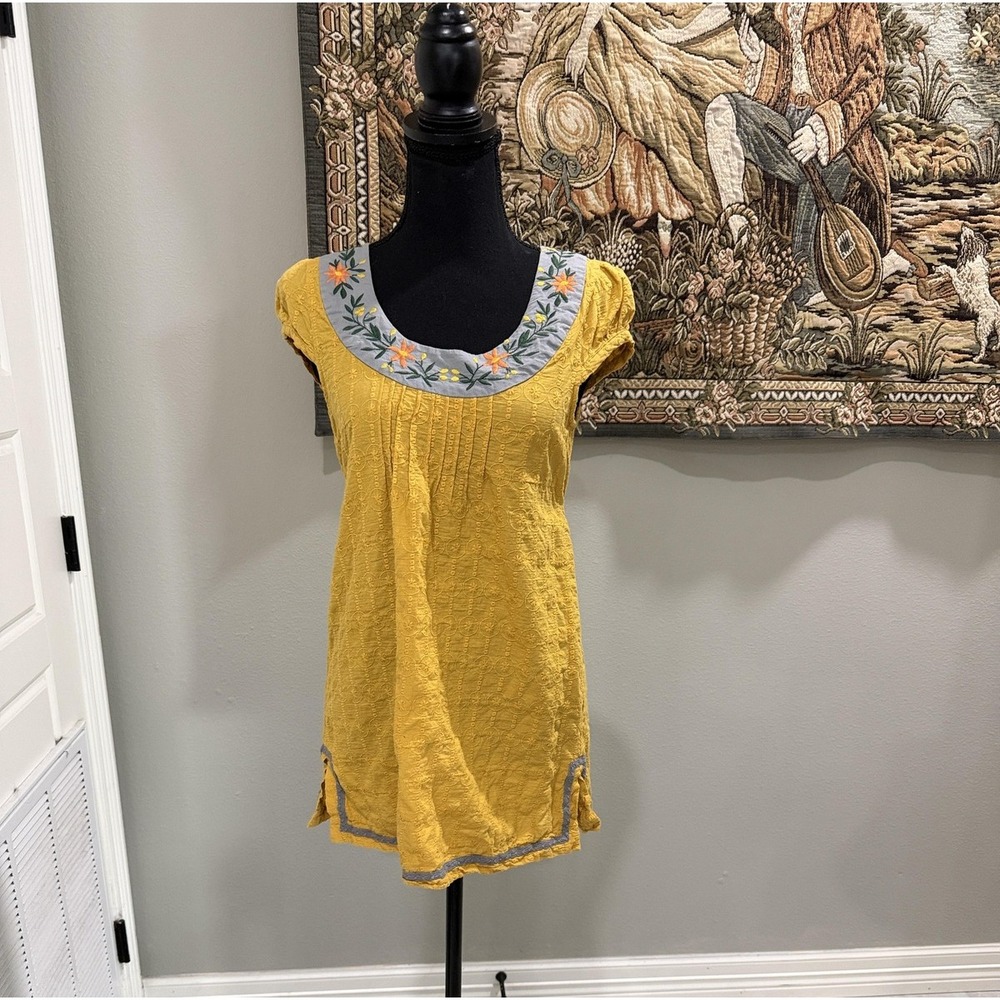 Flying Tomato Blouse Womens Small Yellow Embroidered Floral Tunic Boho Top
